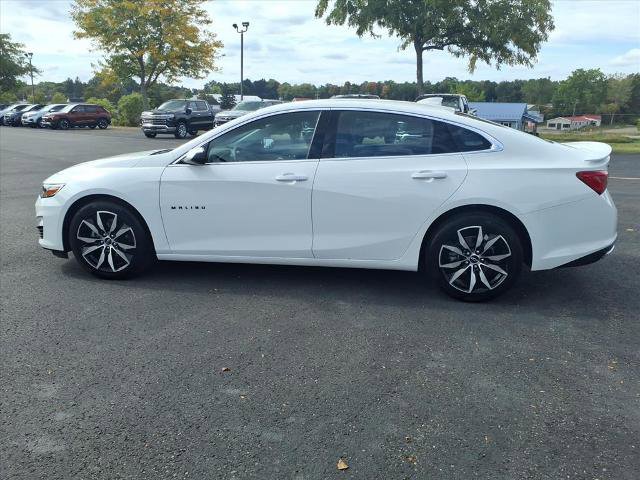 Used 2024 Chevrolet Malibu RS w/ LPO, Floor Liner Package image 8