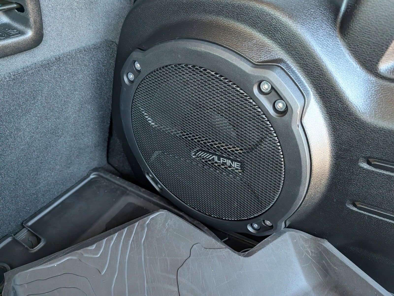 Used 2022 Jeep Wrangler Unlimited Sahara w/ LED Lighting Group image 26