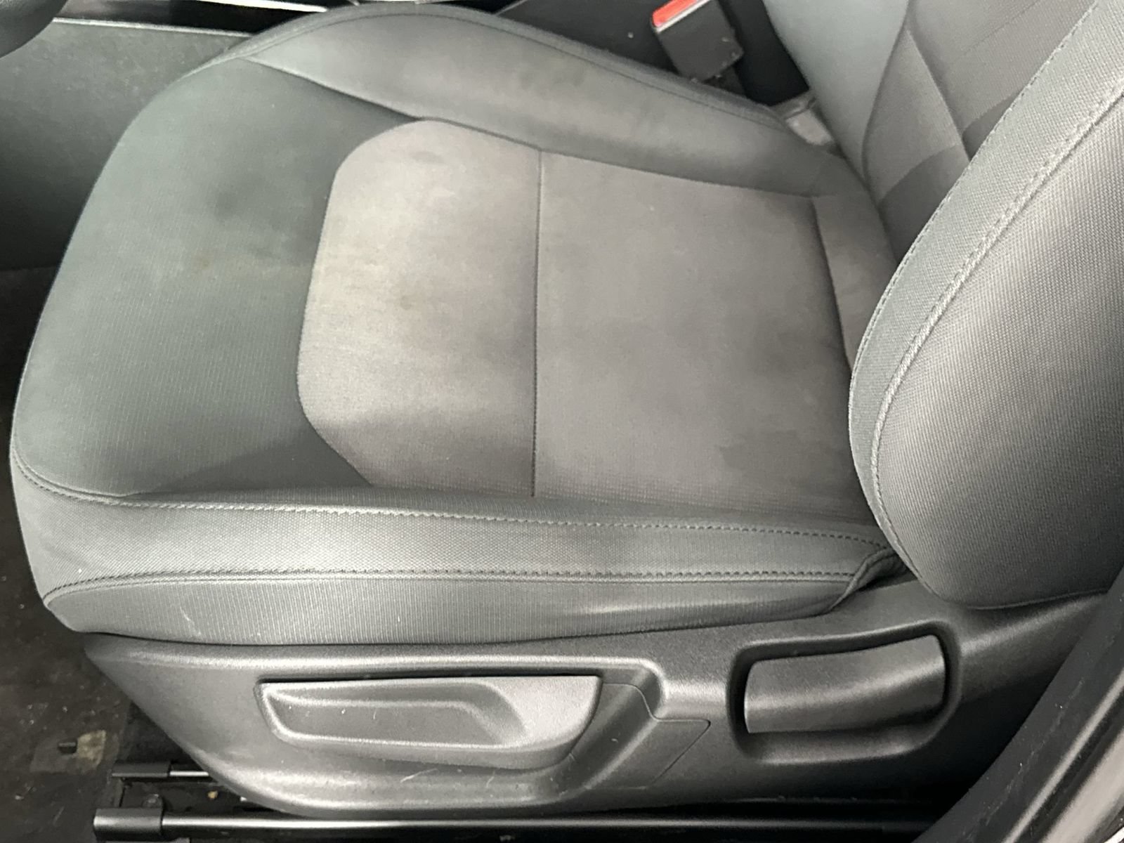 Used 2024 Kia Niro LX FWD image 12