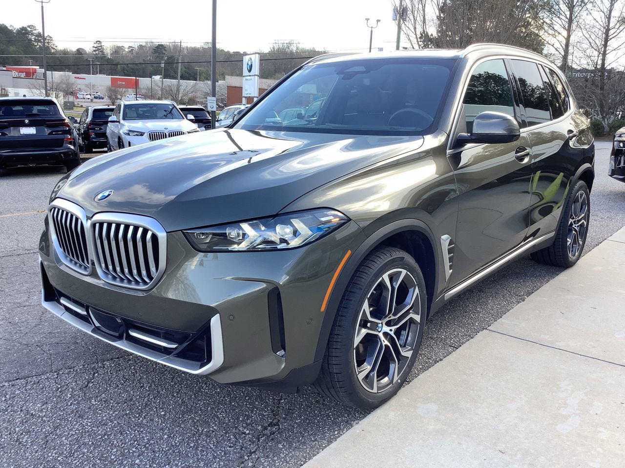 Certified 2025 BMW X5 xDrive40i image 4