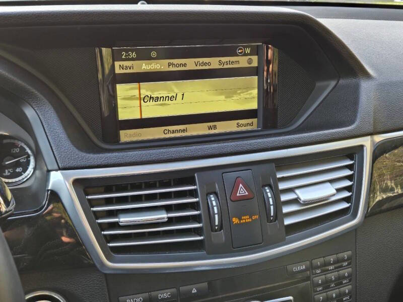 Used 2012 Mercedes-Benz E 350 BlueTEC Sedan image 20