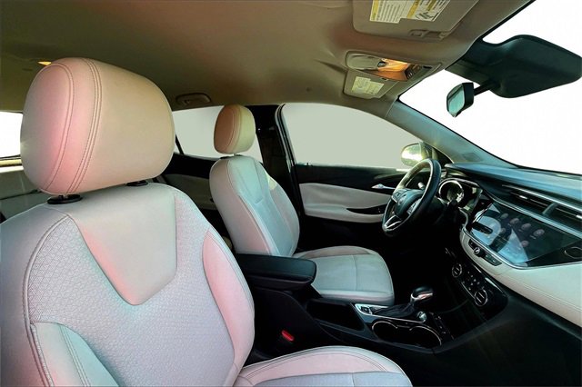 Used 2021 Buick Encore GX Select image 27