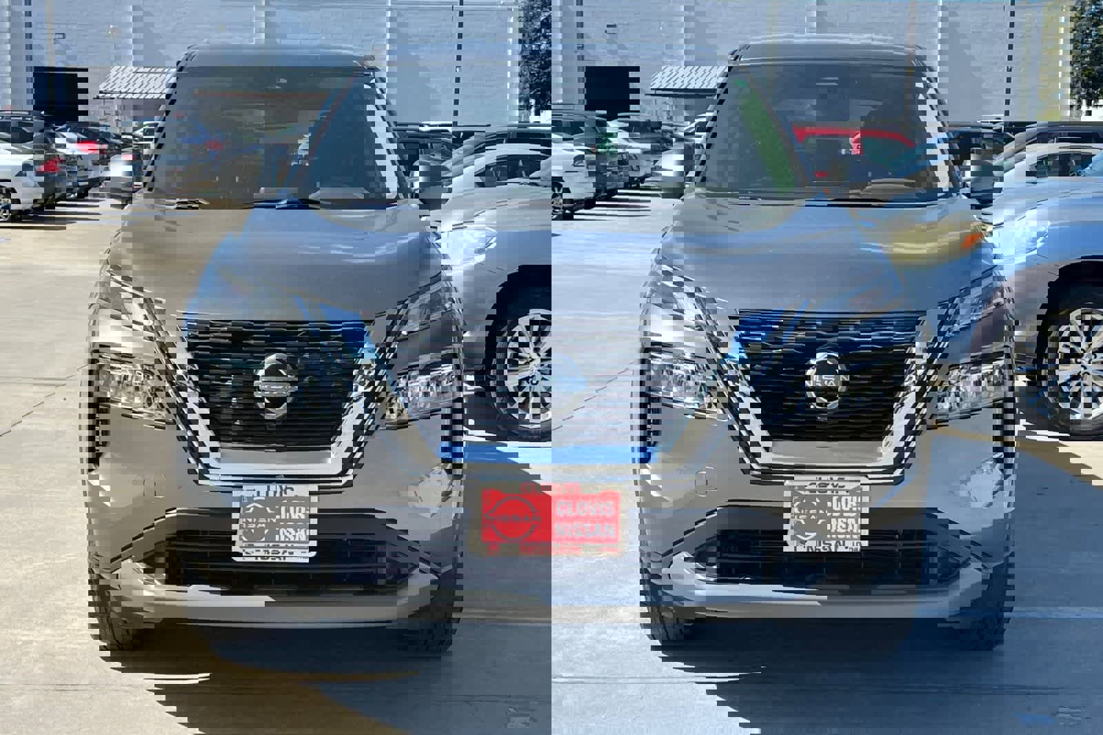 Certified 2023 Nissan Rogue SV image 11