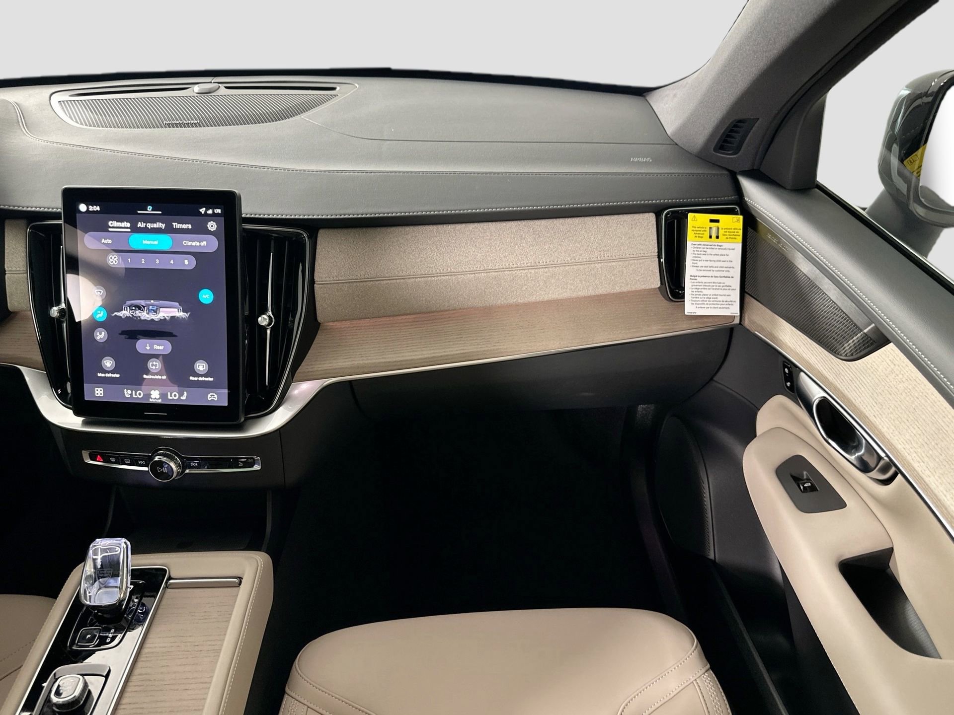 New 2026 Volvo XC90 B5 Plus w/ Protection Package Premier AWD/4WD image 28
