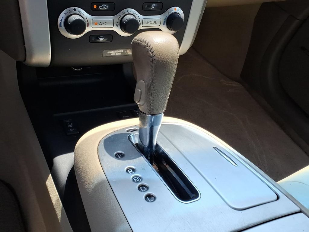 Used 2010 Nissan Murano SL w/ Leather Pkg AWD/4WD image 16