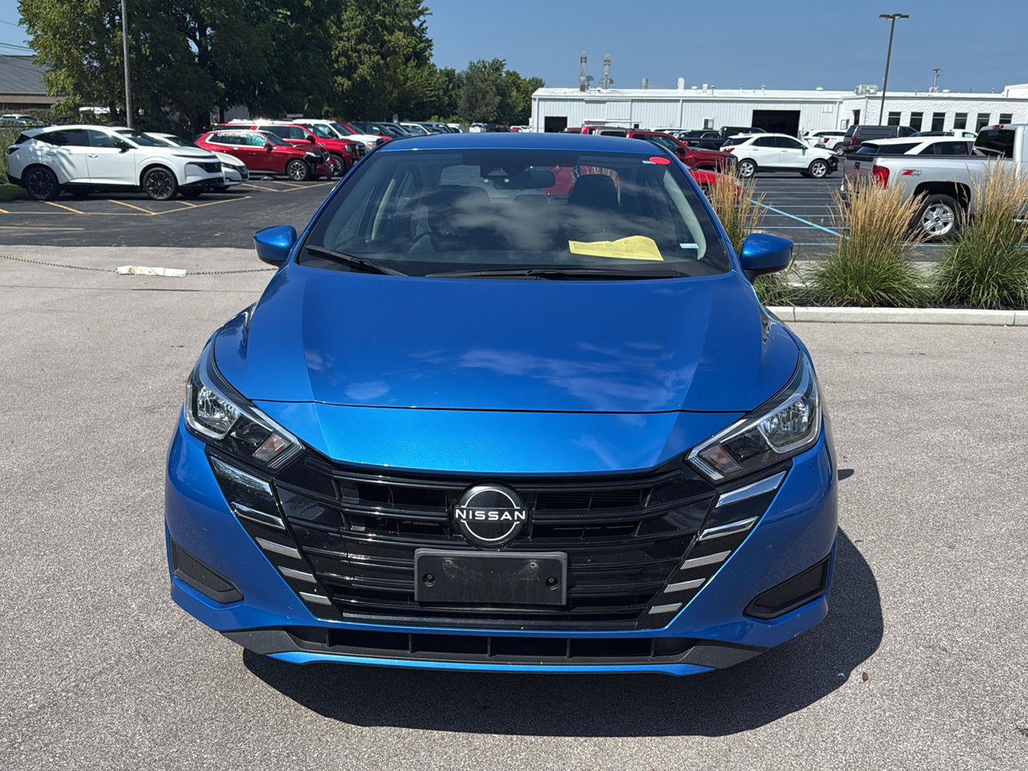 Used 2024 Nissan Versa SV FWD image 8