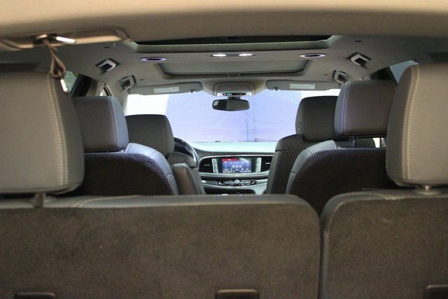 Used 2021 Buick Enclave Essence image 15