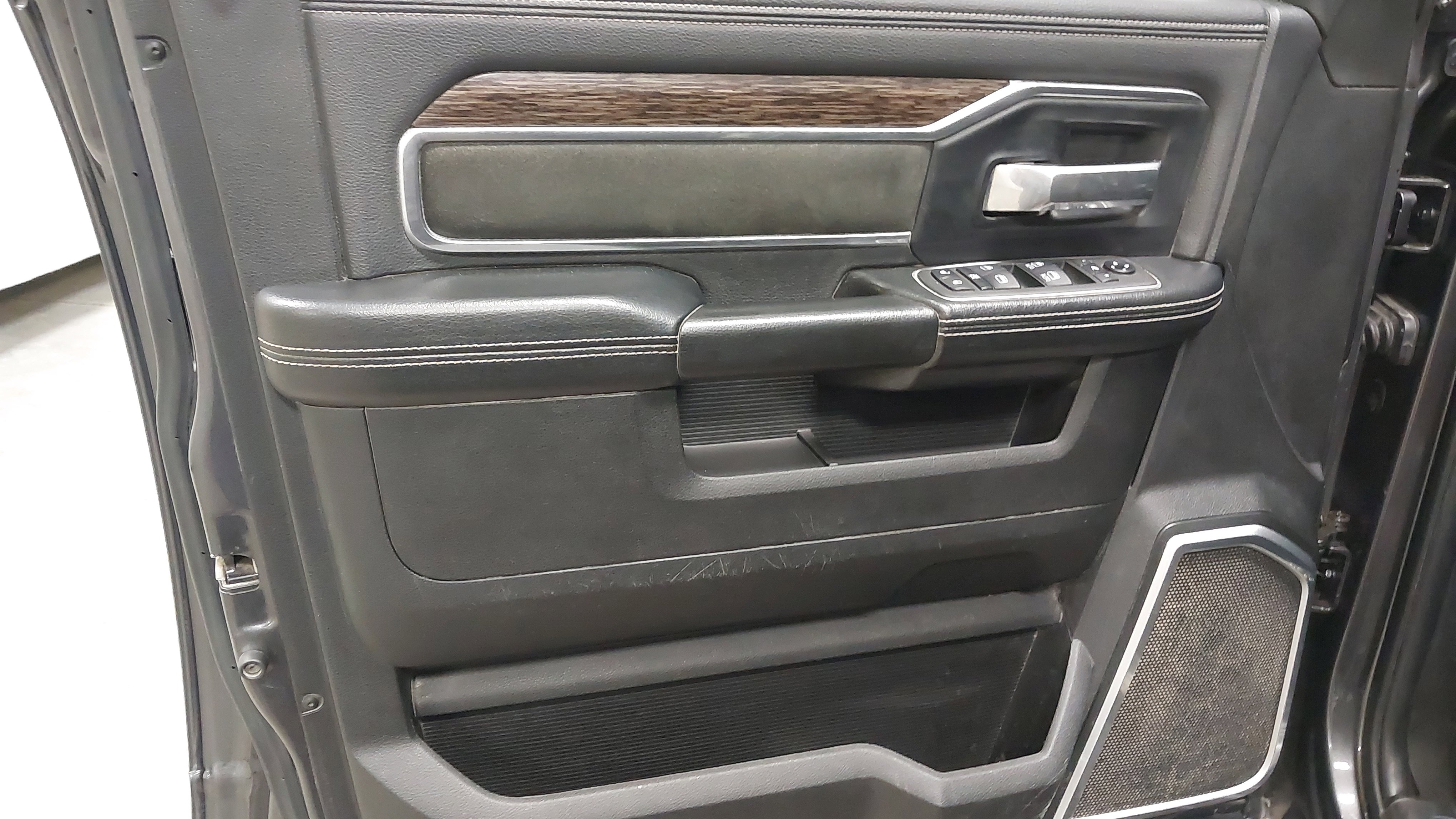 Used 2021 RAM 2500 Laramie image 24