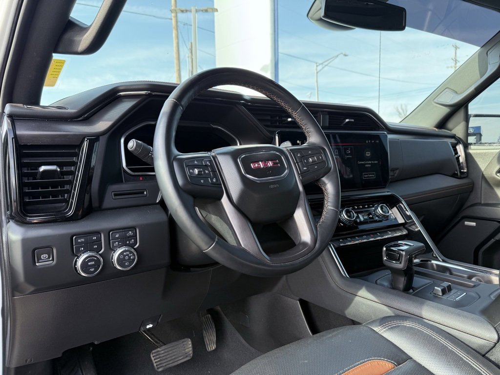 Used 2023 GMC Sierra 1500 AT4 w/ AT4 Preferred Package image 10