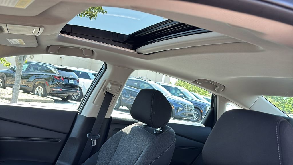 Used 2023 Honda Accord EX image 25