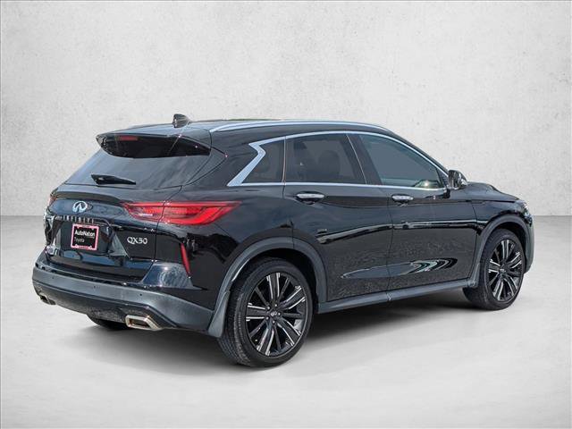 Used 2022 INFINITI QX50 Luxe w/ Appearance Package image 8