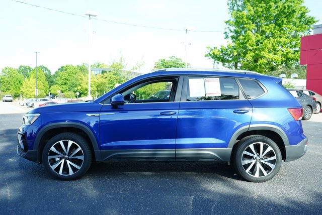 Used 2024 Volkswagen Taos SE FWD image 9