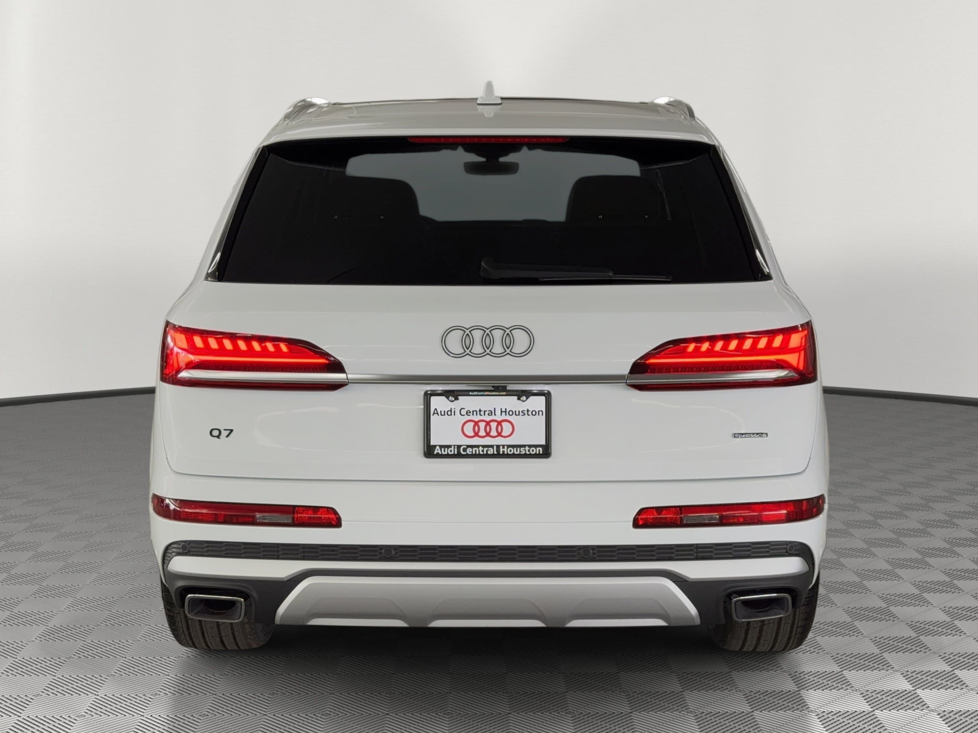 New 2026 Audi Q7 3.0T Premium Plus AWD/4WD image 10