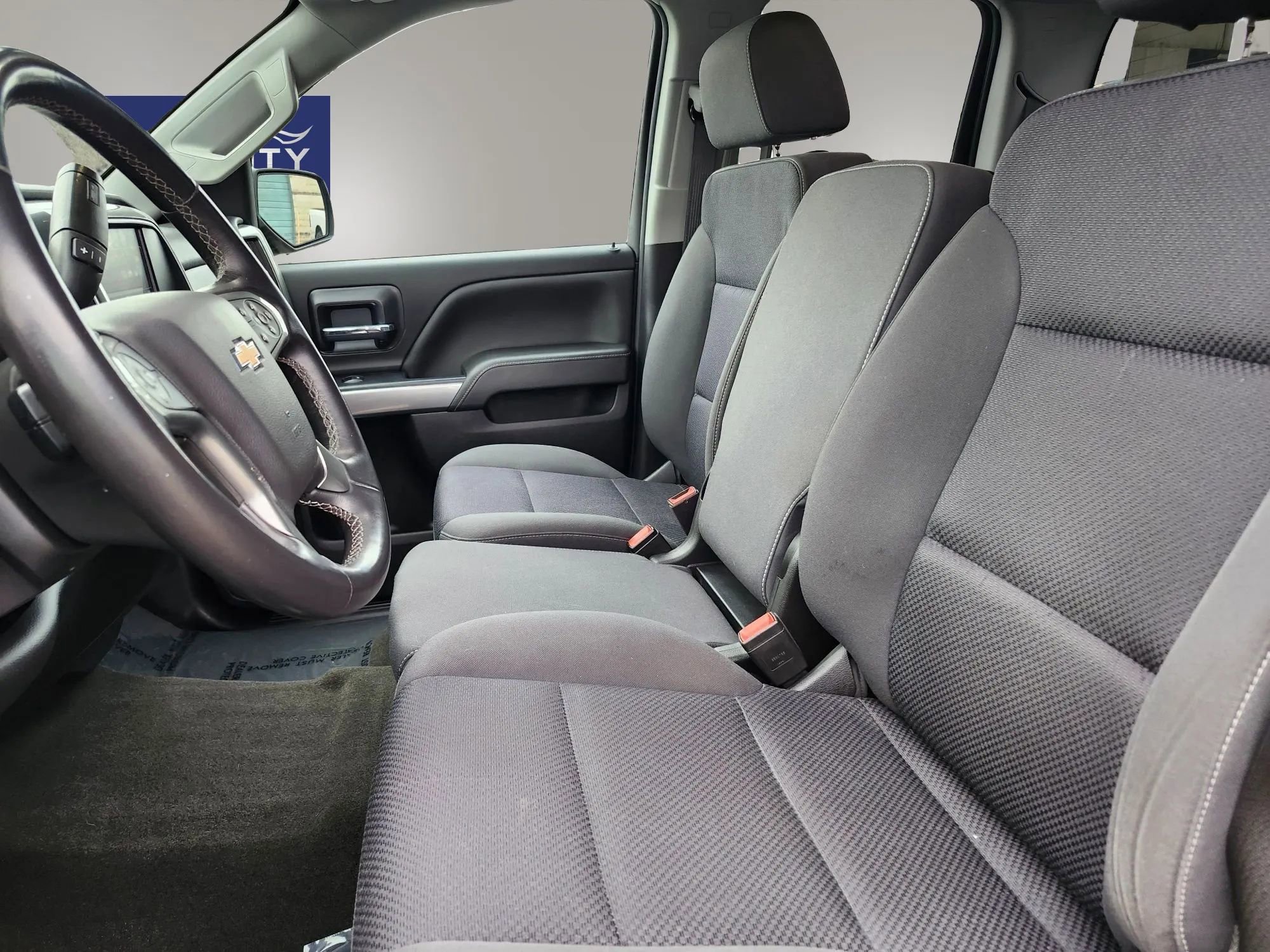 Used 2018 Chevrolet Silverado 1500 LT w/ All Star Edition AWD/4WD image 22
