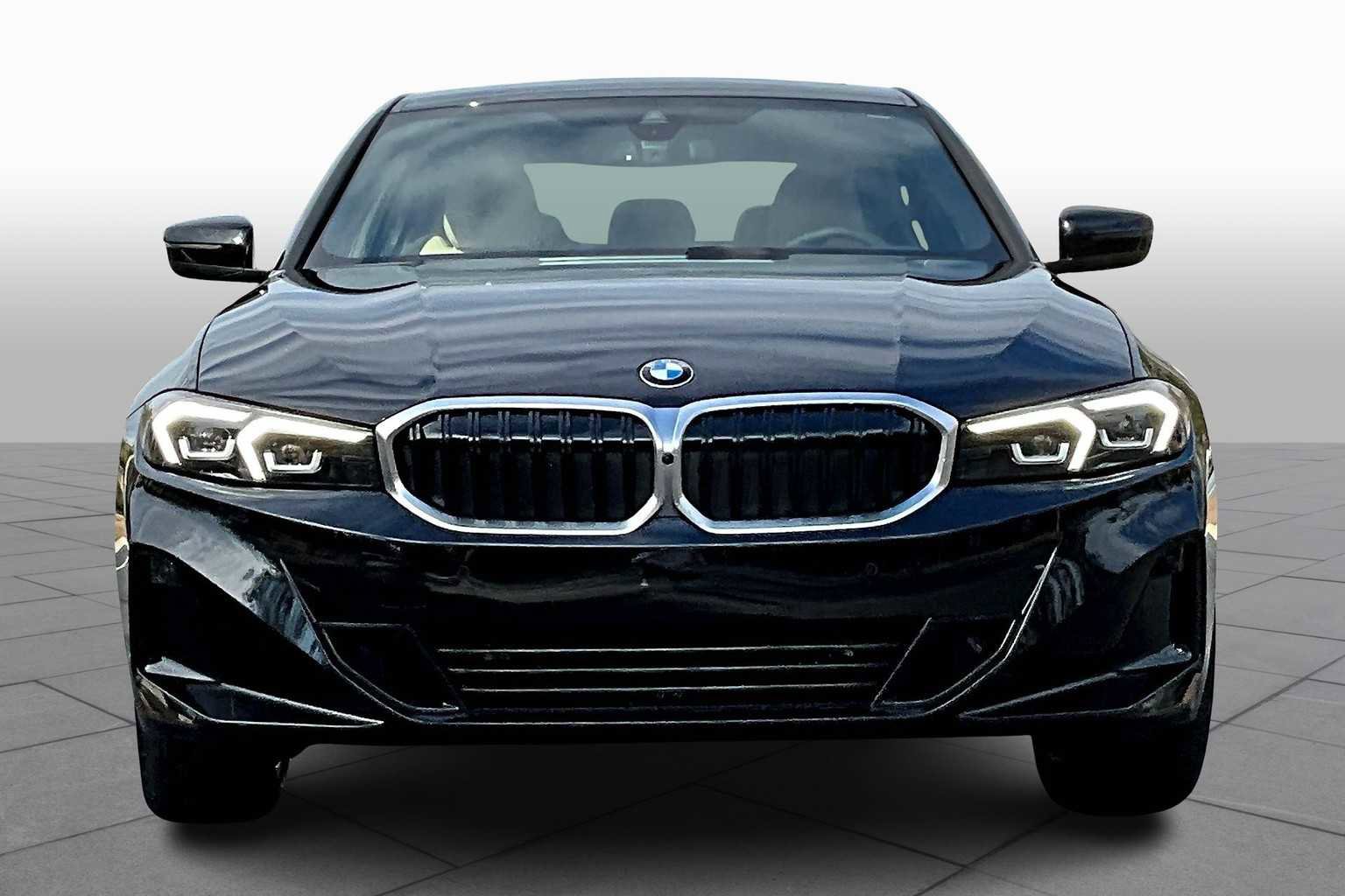 New 2025 BMW 330i Sedan w/ Premium Package image 3