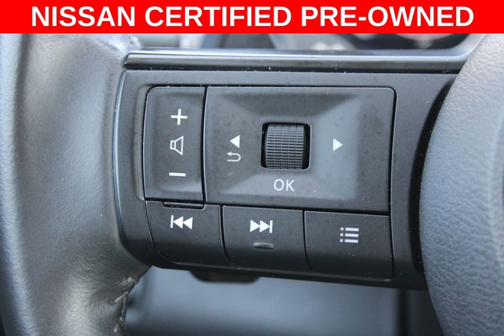 Certified 2024 Nissan Pathfinder SV image 30
