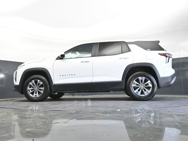 Used 2025 Chevrolet Equinox LT FWD image 39