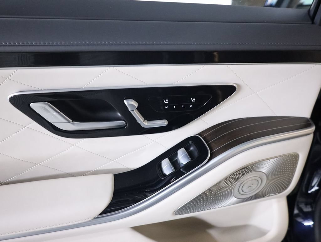 Used 2022 Mercedes-Benz S 580 4MATIC Sedan image 39