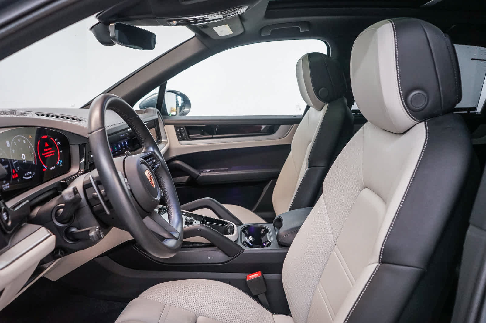 Certified 2026 Porsche Cayenne S AWD/4WD image 19