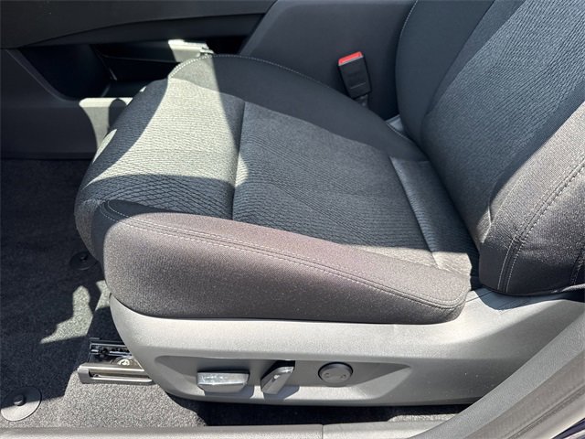 New 2026 Nissan Rogue SV image 7