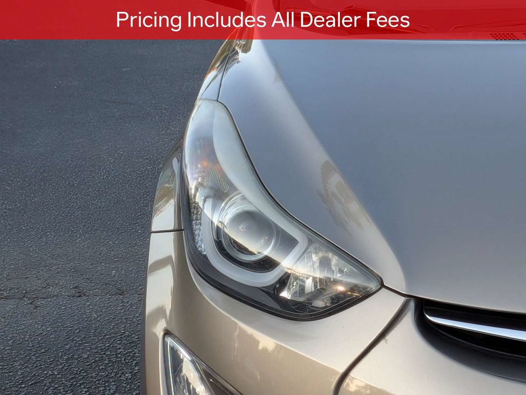 Used 2015 Hyundai Elantra Limited FWD image 10