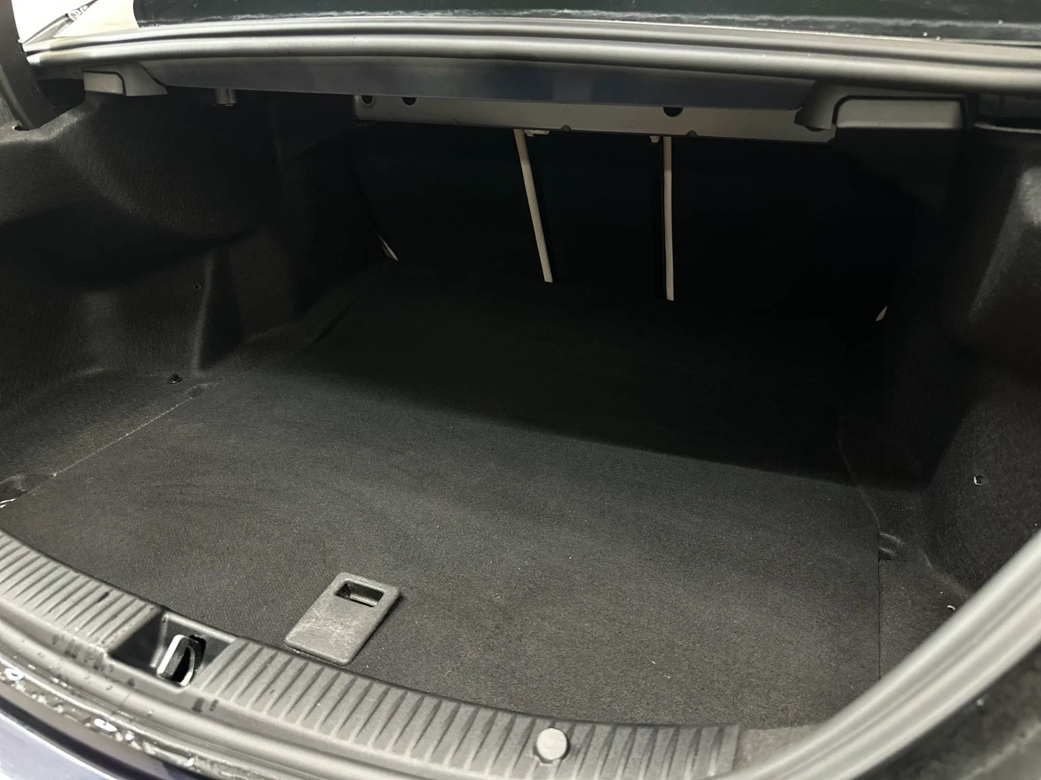 Used 2020 Mercedes-Benz C 300 4MATIC Sedan image 20