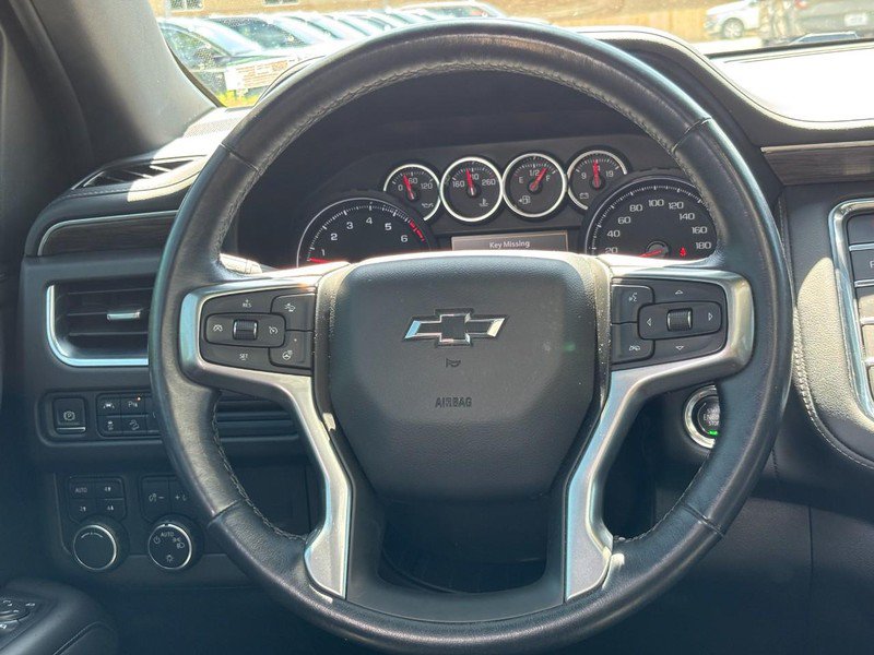 Used 2021 Chevrolet Tahoe Z71 w/ Luxury Package AWD/4WD image 16