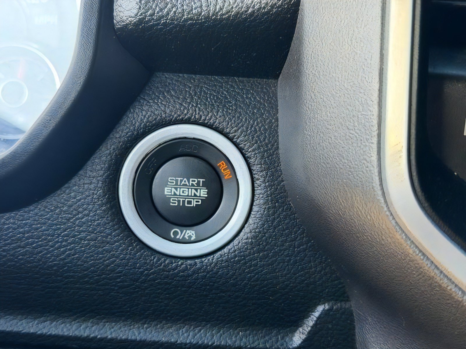 Used 2023 RAM 1500 Big Horn AWD/4WD image 31