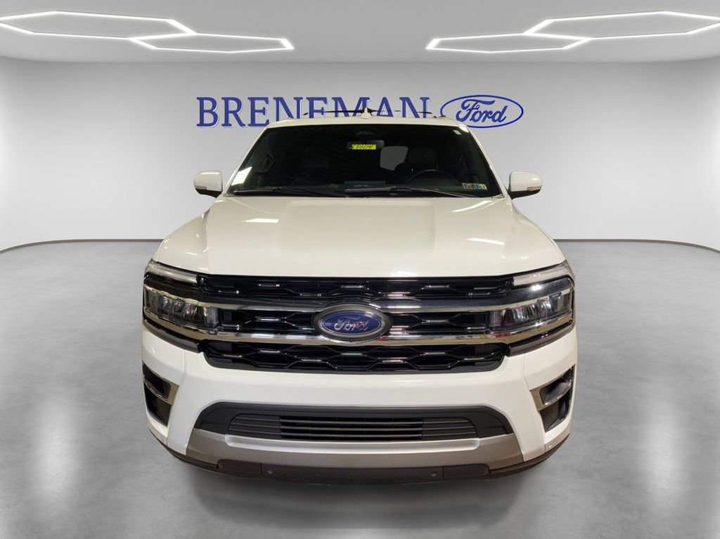 Used 2024 Ford Expedition Max Limited image 2