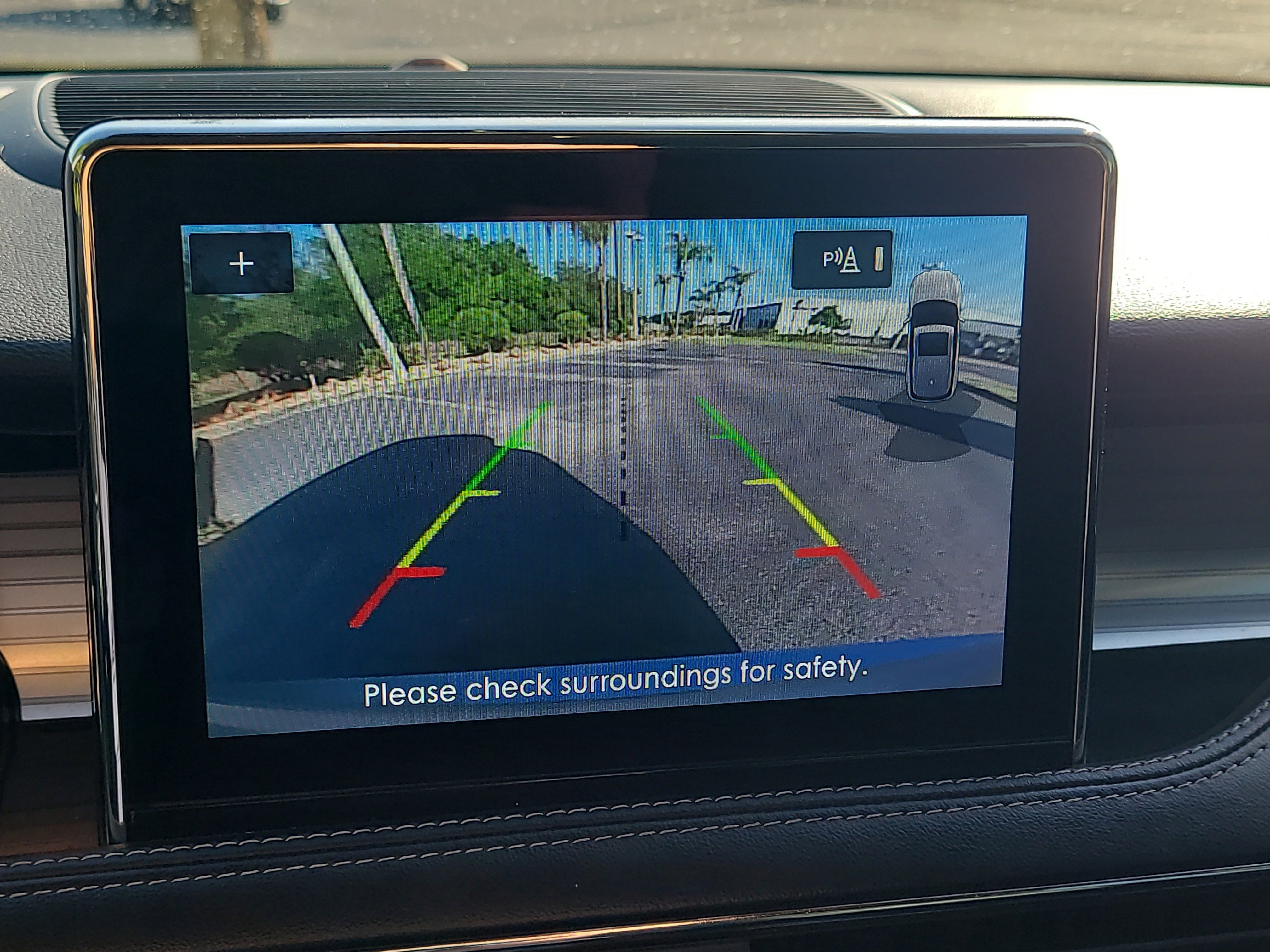 Used 2022 Lincoln Corsair FWD w/ Towing Package image 24