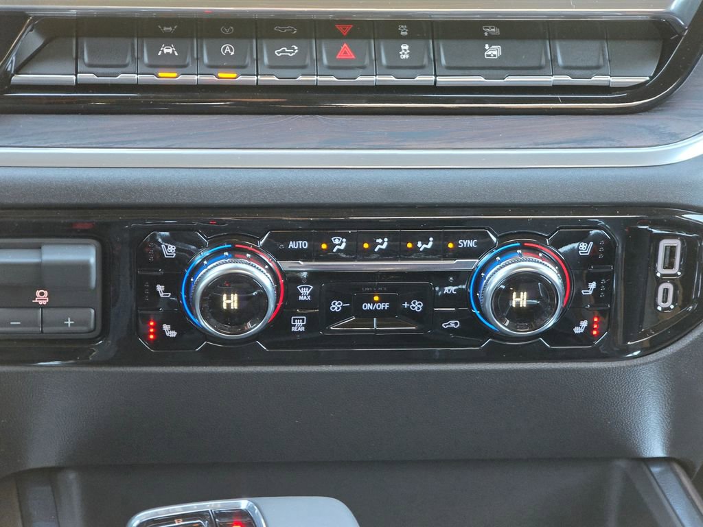 New 2026 GMC Sierra 1500 SLT w/ SLT Premium Package image 32