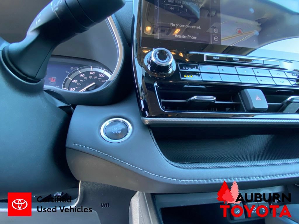 Certified 2020 Toyota Highlander Platinum AWD/4WD image 48