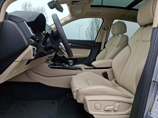 Used 2024 Audi Q5 2.0T Premium Plus image 13