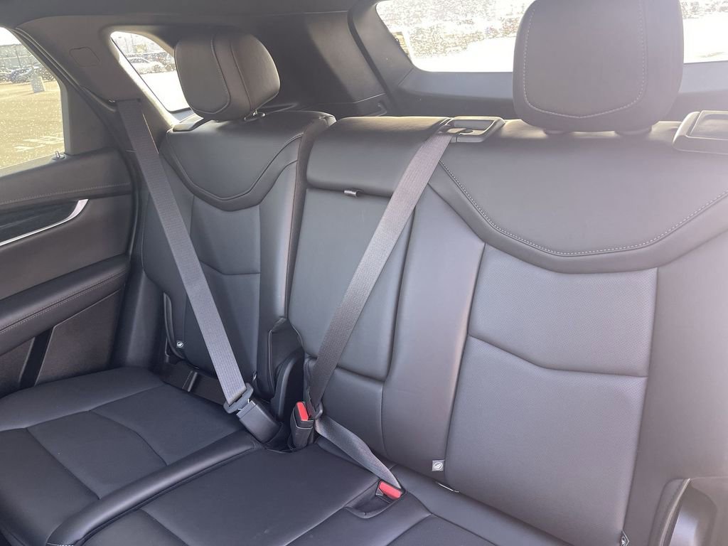 Certified 2024 Cadillac XT5 Premium Luxury FWD image 38