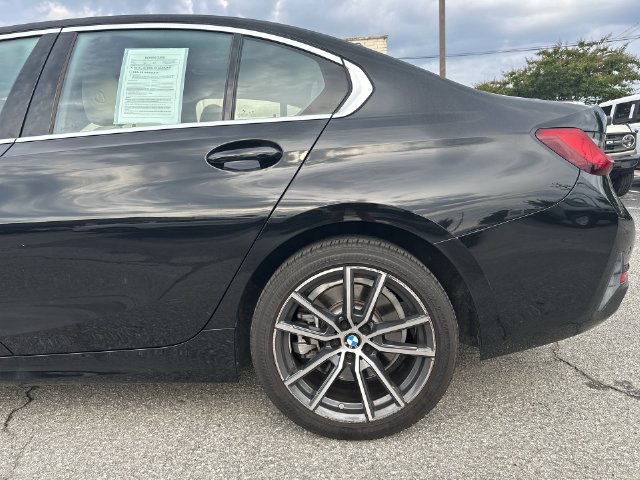 Used 2019 BMW 330i Sedan RWD image 10