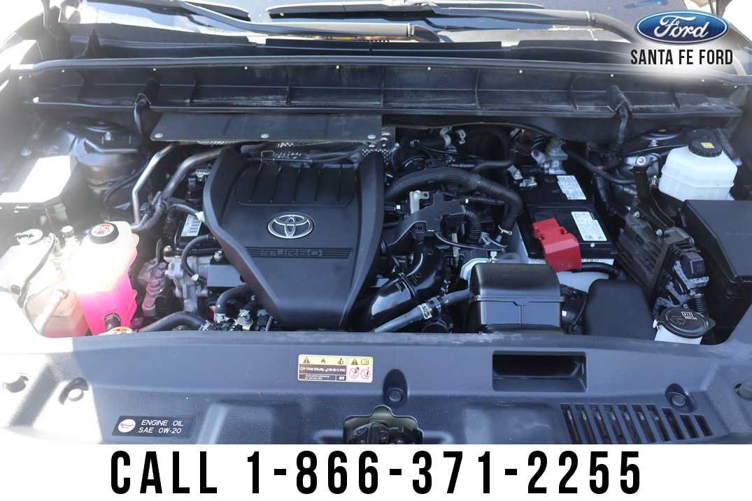 Used 2023 Toyota Highlander LE AWD/4WD image 46