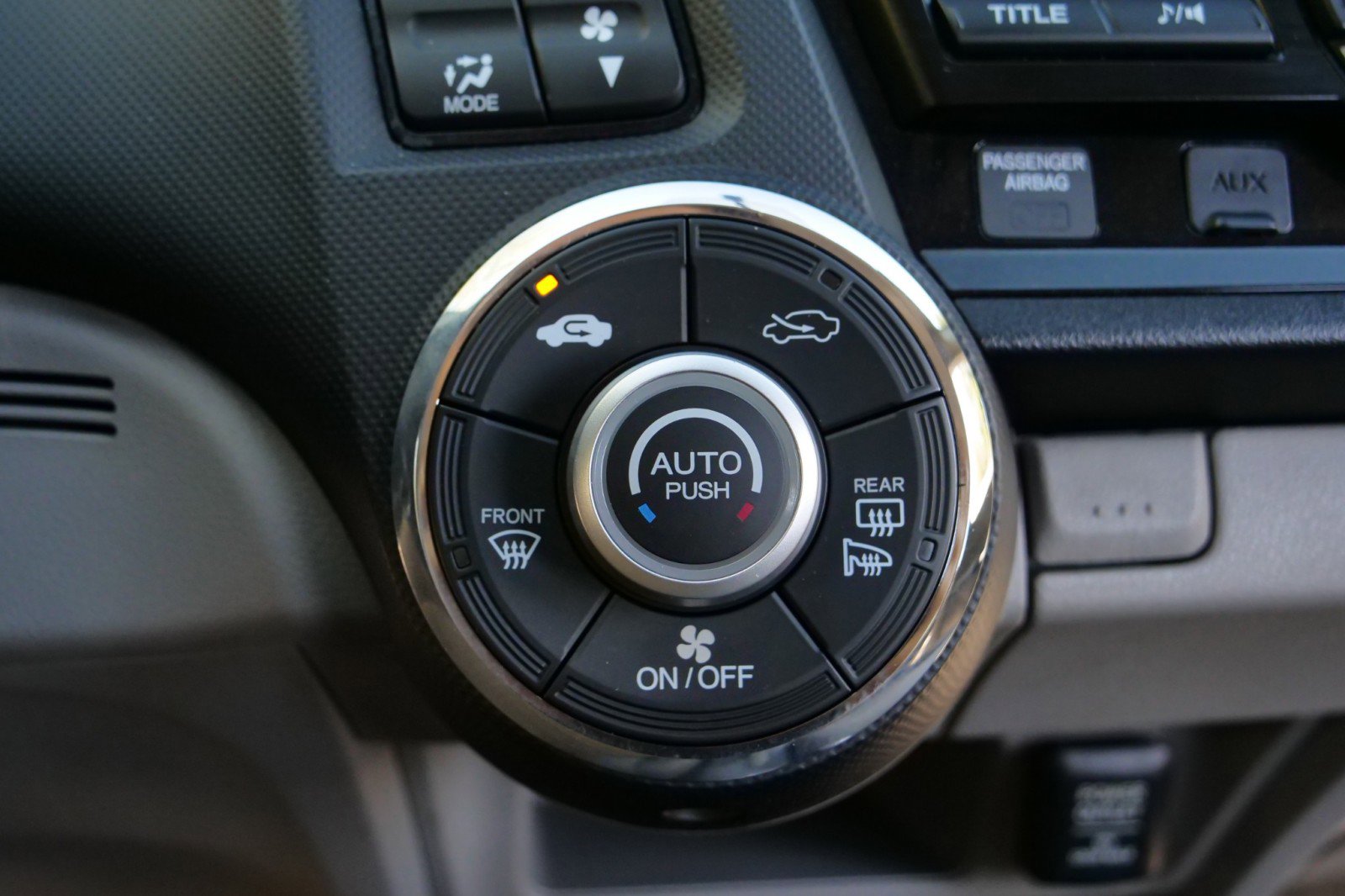 Used 2012 Honda Insight EX image 11