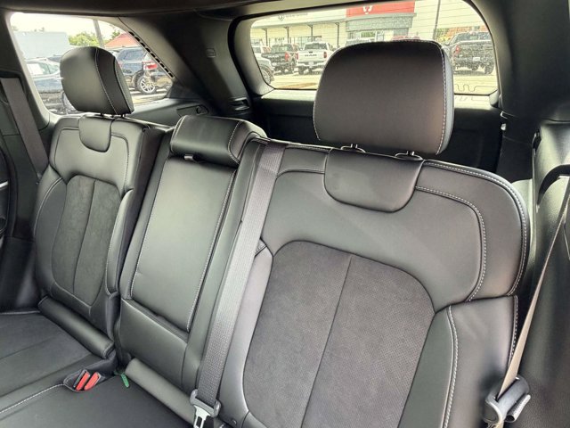 New 2026 Jeep Grand Cherokee Altitude AWD/4WD image 26