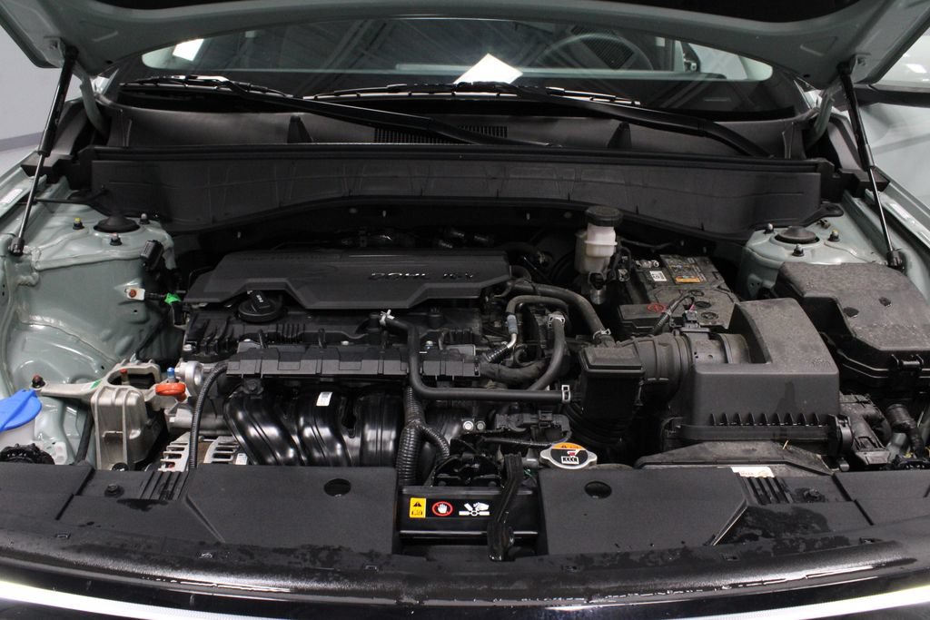 Used 2024 Hyundai Kona SE AWD/4WD image 13