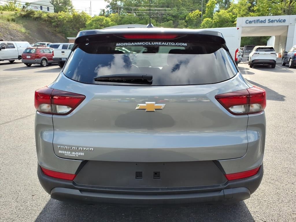 Used 2024 Chevrolet TrailBlazer LS w/ LS Convenience Package FWD image 7