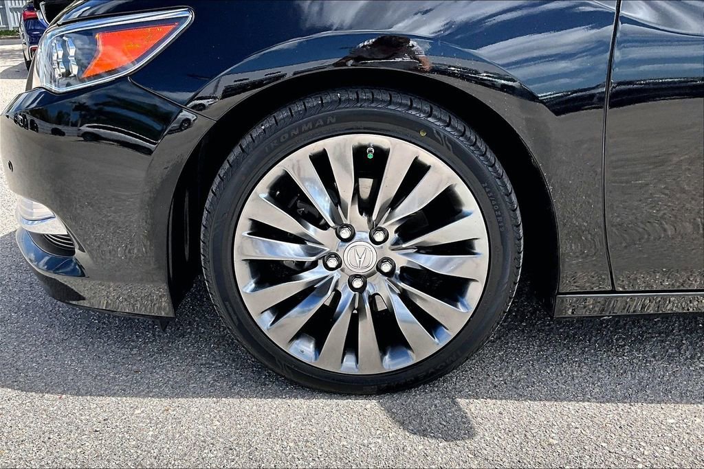 Used 2016 Acura RLX w/ Technology Package FWD image 13