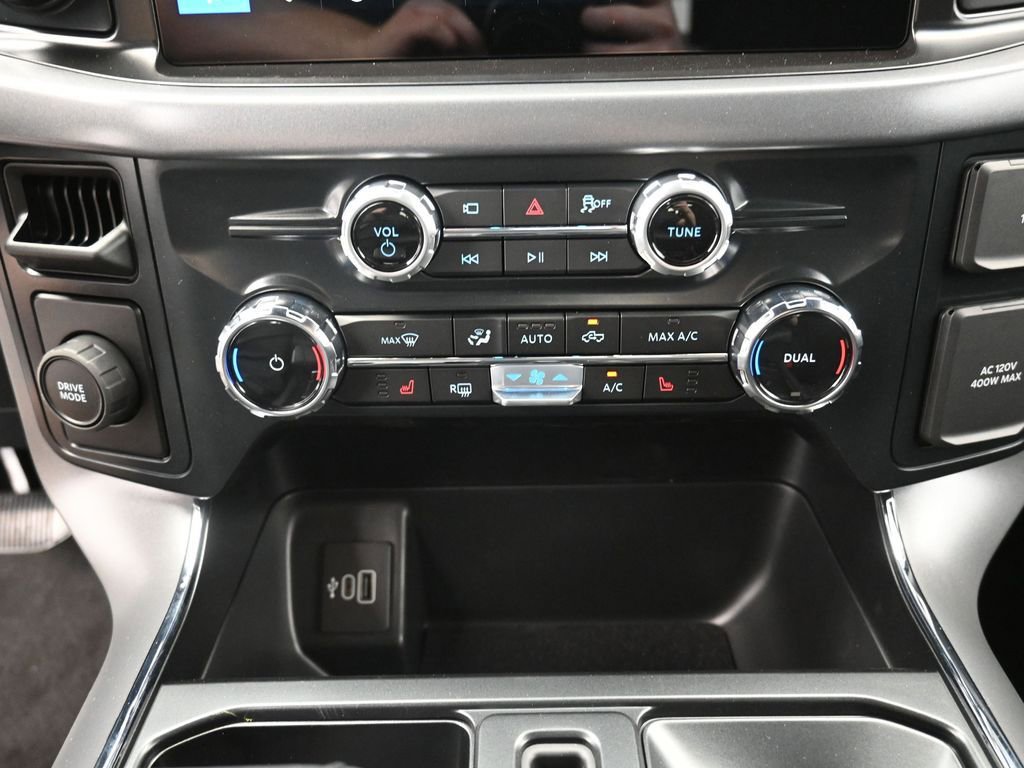 New 2026 Ford F150 XLT w/ Equipment Group 302A MID image 9