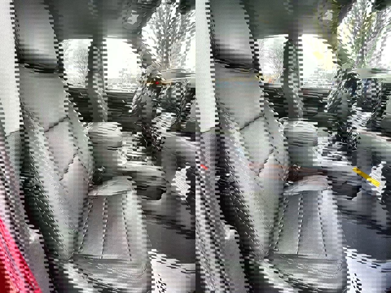 Used 2022 GMC Sierra 1500 SLT w/ SLT Convenience Package image 28