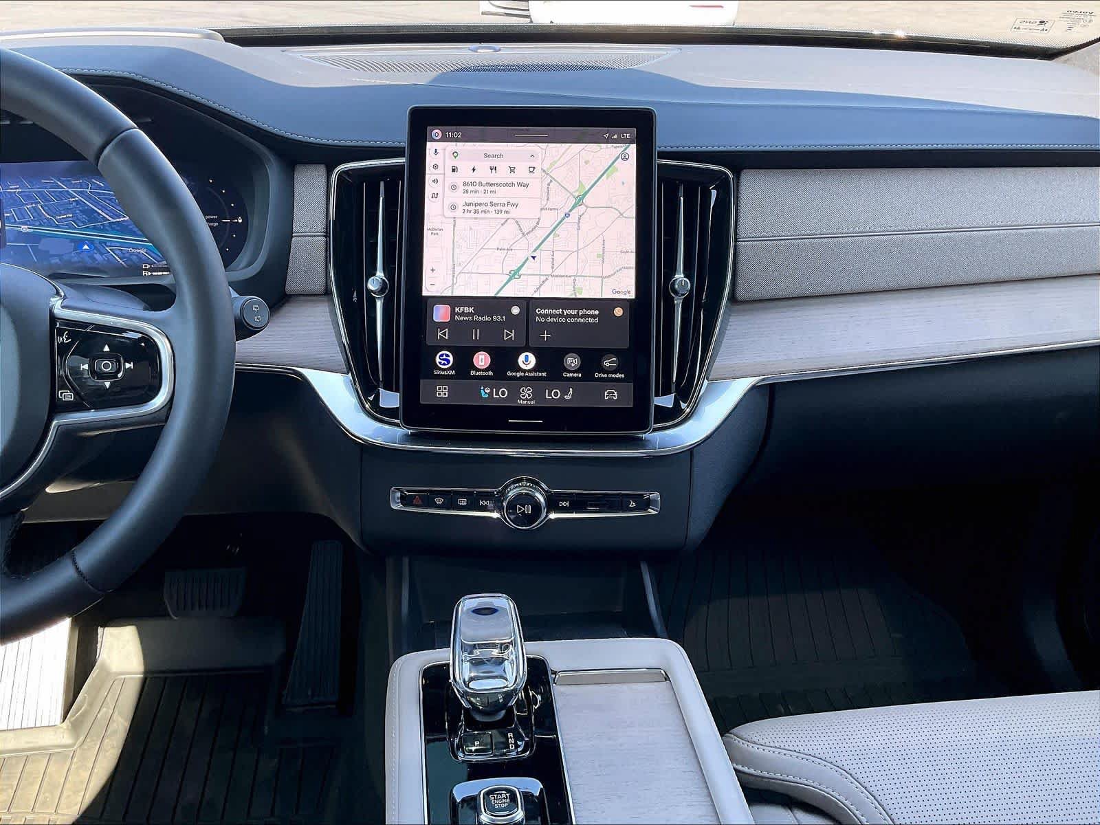 New 2026 Volvo XC90 T8 Ultra w/ Protection Package AWD/4WD image 9