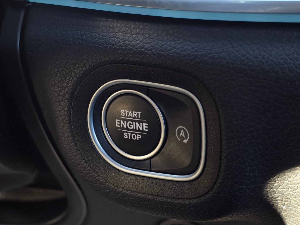 Used 2024 Mercedes-Benz GLS 450 4MATIC image 46