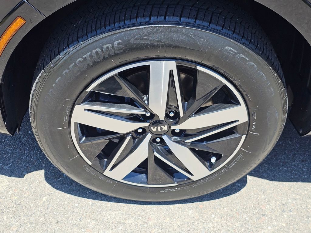 Used 2021 Kia Sorento S FWD image 10