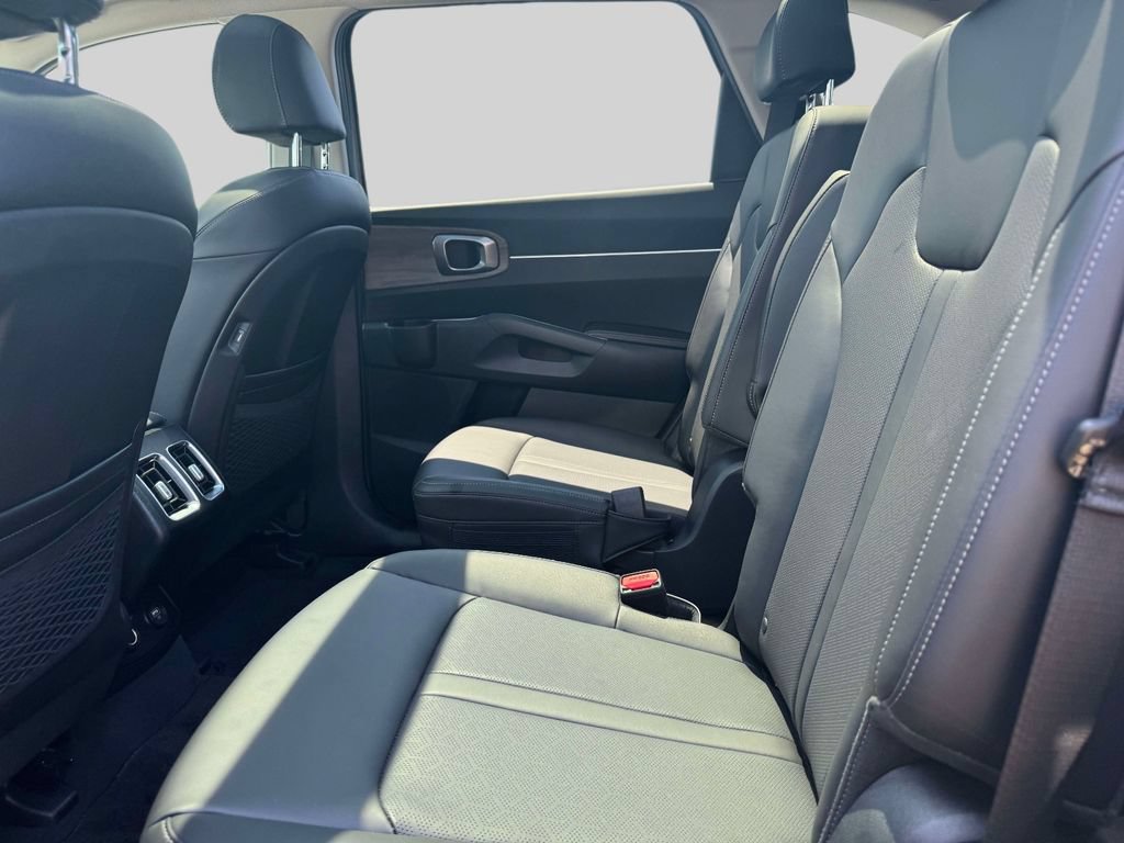 Used 2023 Kia Sorento X-Line EX AWD/4WD image 9