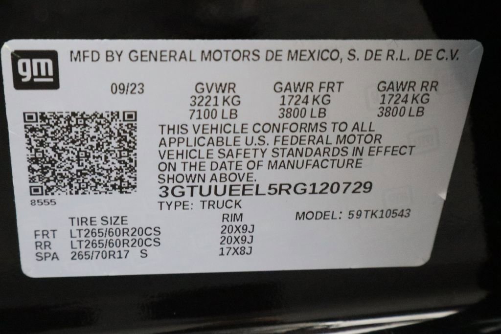 Used 2024 GMC Sierra 1500 AT4 w/ Technology Package image 36