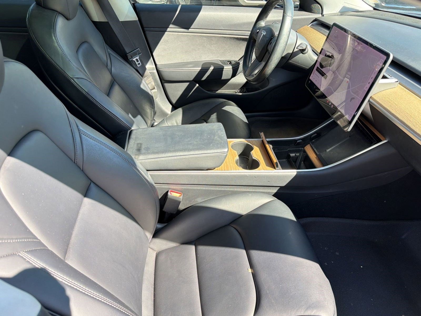 Used 2019 Tesla Model 3 Long Range image 28