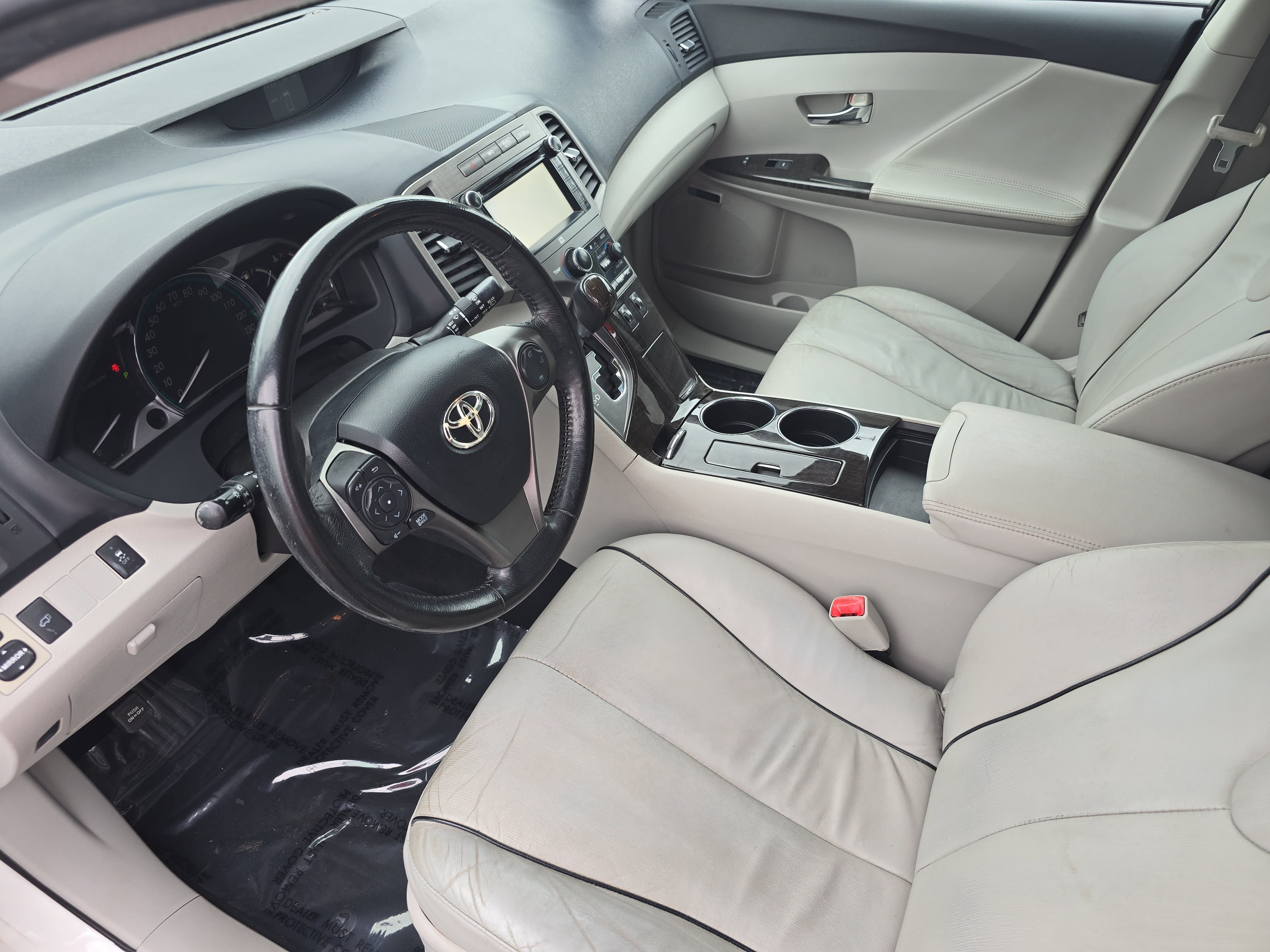 Used 2013 Toyota Venza XLE w/ XLE Premium Pkg FWD image 16